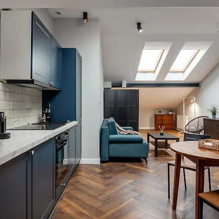 Golden Waw - Old Town - Marcinkowskiego #1 *